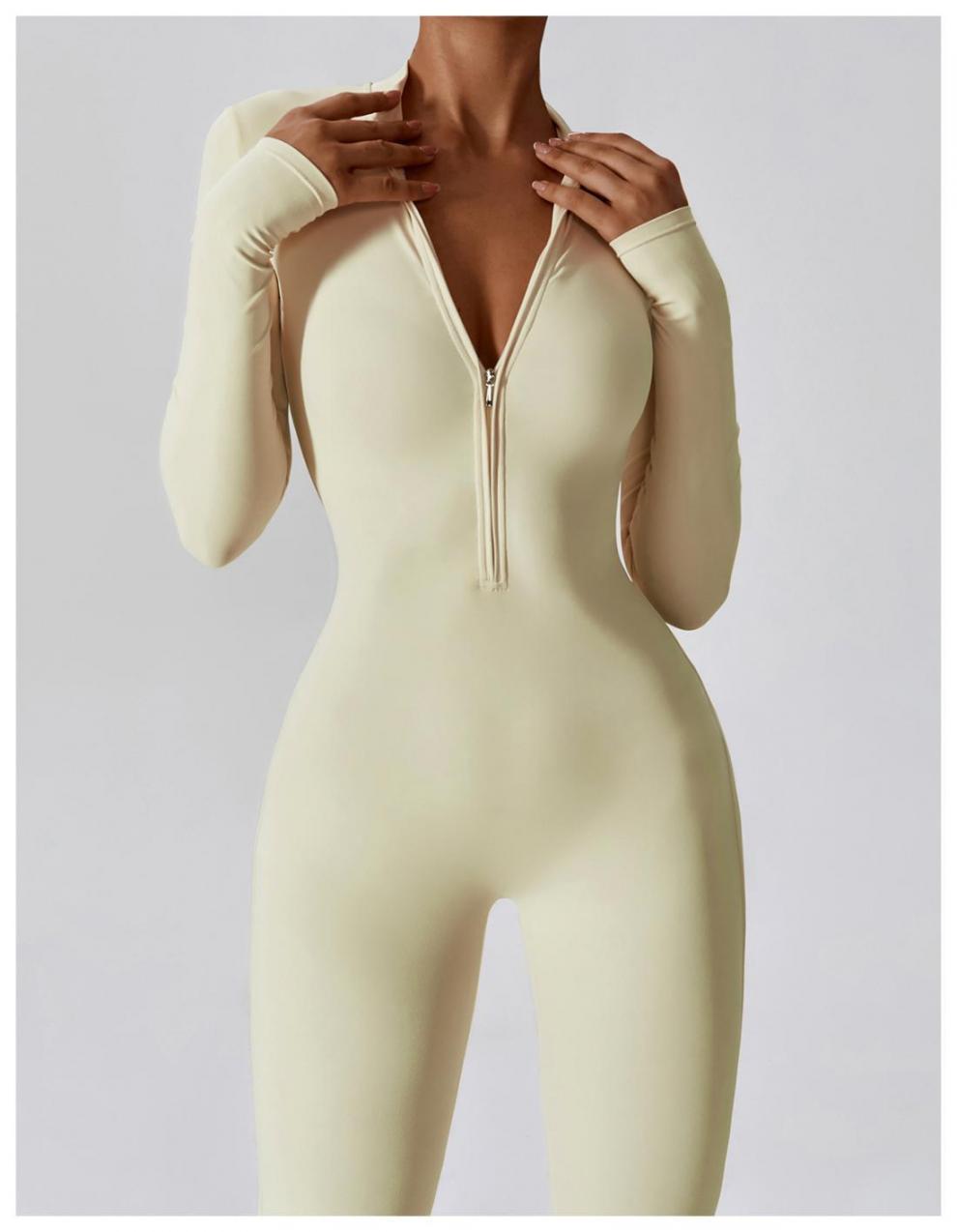 Avalise - WinterLuxe tracksuit